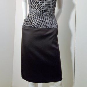 BCBG MAXAZRIA | Black shiny pencil skirt | Size 4